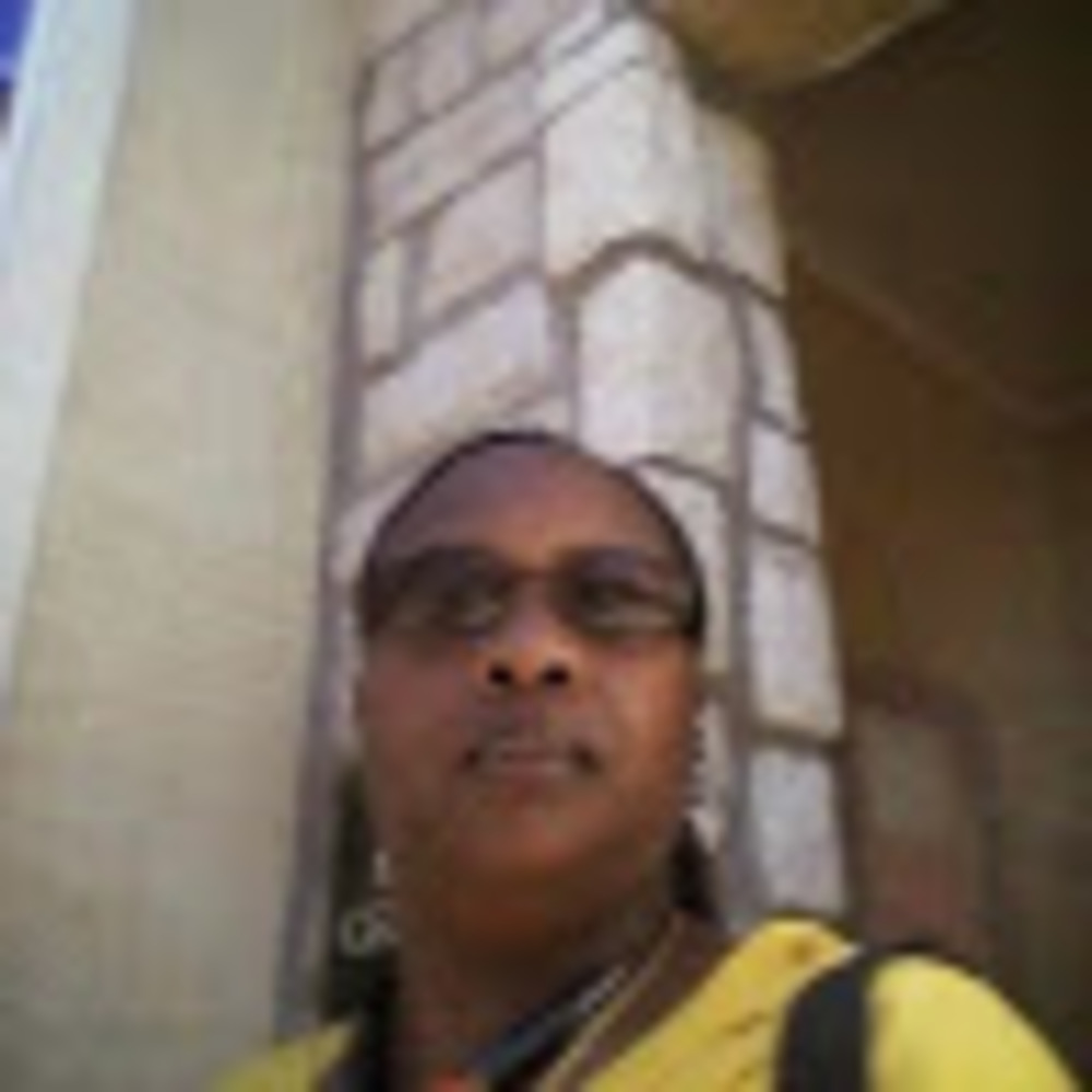 Meet your Posher, Sandra